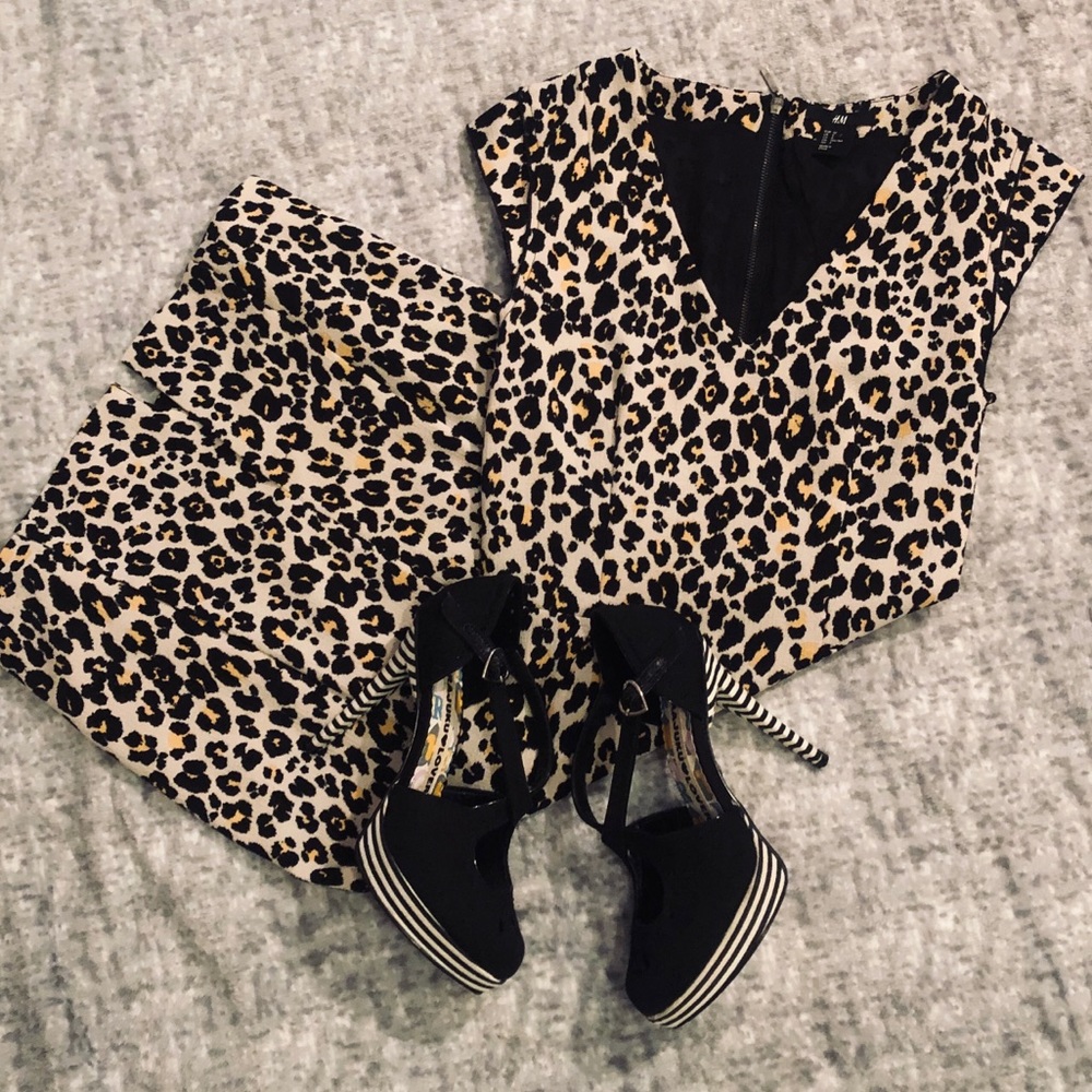 H&M Leopard Print Pencil Dress Size 2 - Picture 4 of 8
